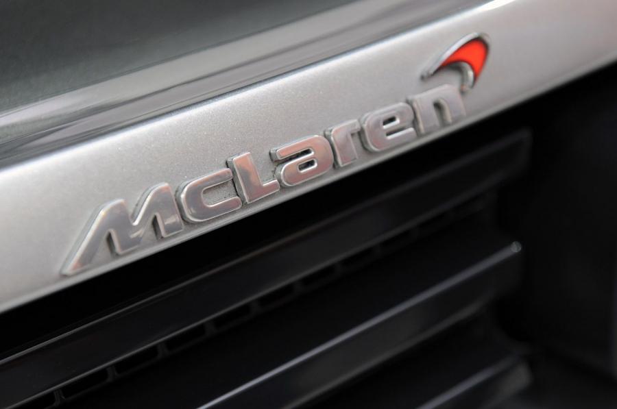  McLaren MP4-12C 2012 года  (фото 93 из 129)